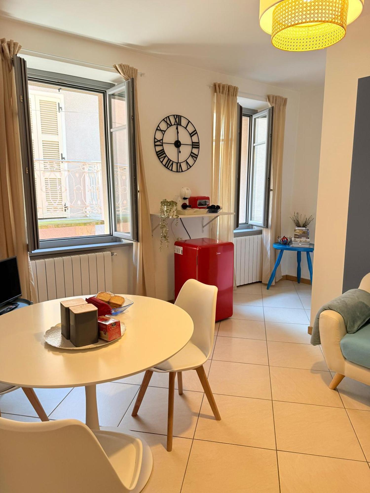 Residenze Blue Lake أومغنا المظهر الخارجي الصورة